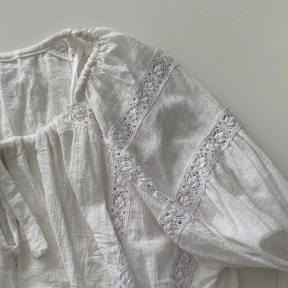 Free People Maria Maria White Embroidered Lace Boho Blouse Top Size M Excellent